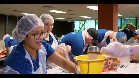 Since the 1940s, the food bank @ st mary's has been supporting seattle and the surrounding community with hospitality, respect, and nutritious food. Southwesters Pack 20,000 Meals for St. Mary's Food Bank ...