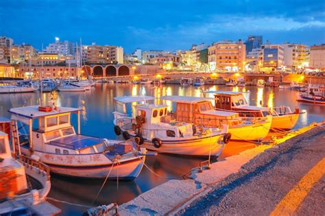 Premium Photo Night Old Harbour Of Heraklion Crete Greece
