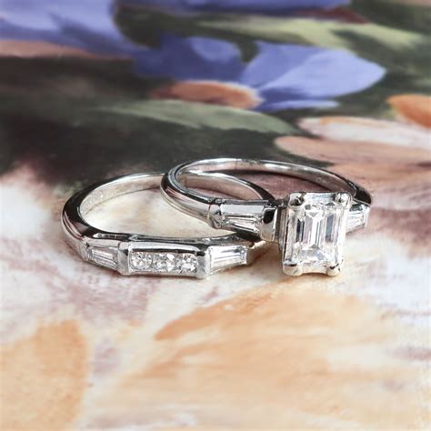 Vintage Estate Retro 1950s Emerald Cut Baguette Single Cut Diamond Wedding Engagement Ring Band