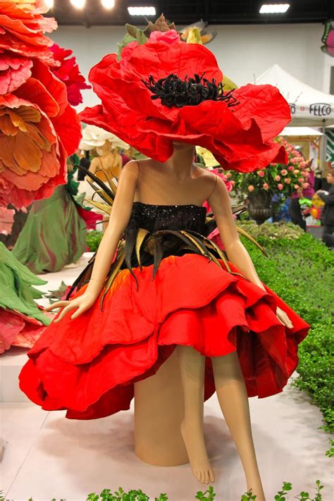 Travel Bug Tuesday Dressed Up In The Flower Garden Fashion Show