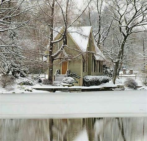 Cozy Retreat Cottage Winter Scenery Winter Scenes