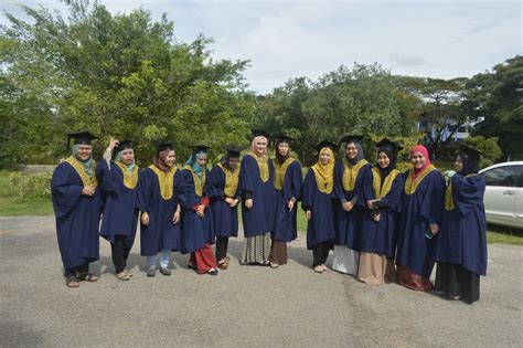 Kami menawarkan program diploma pengajian perniagaan di widad university college. DIPLOMA PENGAJIAN PERBANKAN UiTM - bayang_hdyh