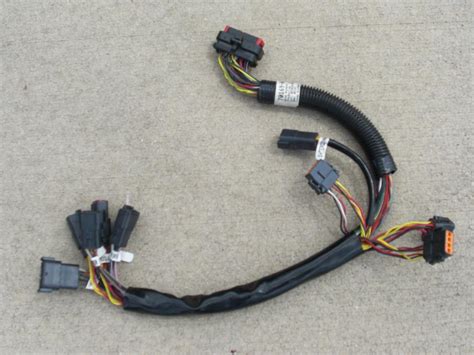 The cables are bound together by a durable material such as rubber, vinyl, electrical tape, conduit. BOOM! Audio System Wiring Harness 70169-06A - Harley Davidson Forums
