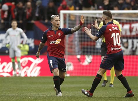 Chimy Ávila regresa a la convocatoria de Osasuna para el partido en El