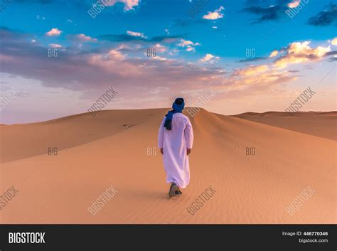 Young Arabic Man Image And Photo Free Trial Bigstock