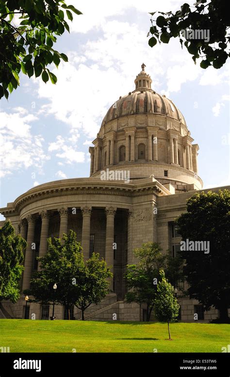 Missouri State Capitol Building In Jefferson City Stock Photo Alamy