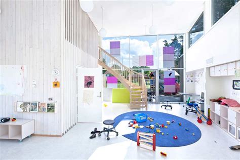 Modern Day Care Center Architectural Design Inspired From The Petal Of