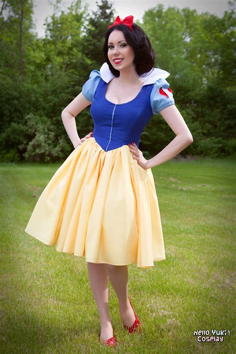 Adorable Sw Costume Diy Snow White Costume Snow White Costume
