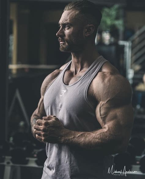 Chris Bumstead Wallpaper Explore More Bodybuilder Canadian Chris Bumstead Christopher Adam