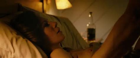 Nude Video Celebs Lynn Collins Nude Lost In The Sun 2015