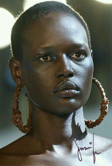 Pin By Eigil On Model Photos Black Women Art Beautiful Black Women African Beauty