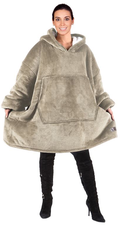 Catalonia Oversized Sherpa Hoodie Sweatshirt Blanket Super Soft Warm Comfortable Giant Hoody