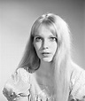 20 Stunning Black and White Portraits of a Very Young Mia Farrow From ...