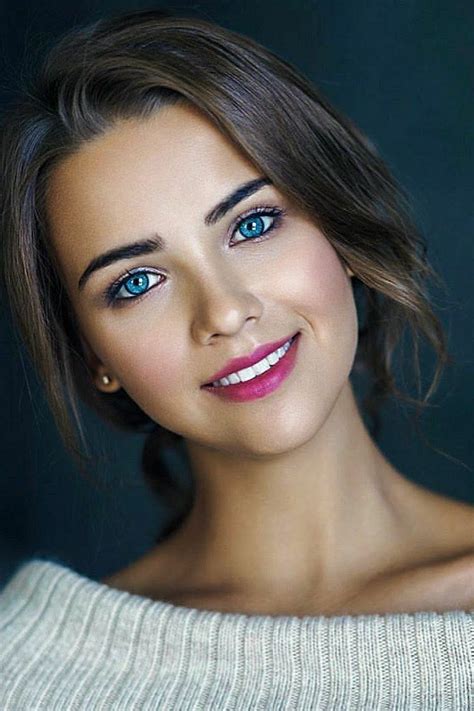 Very Pretty Beautiful Eyes Wow 😛 Beautiful Girl Face