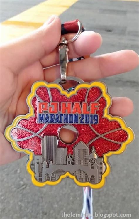 The marathon distance is just over 26 miles (42 km) in length and the course is run around the city and starts and finishes in the tiergarten. Before, Now, Forever: PJ Half Marathon 2019