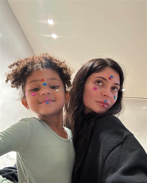 Kardashian Fans Fed Up With Kylie Jenners Cruel Treatment Of Stormi 4 And Say She Used Her