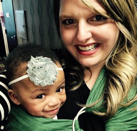 Strangers Embrace White Mom Whos Clueless About Black Daughters Hair