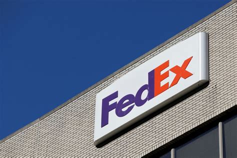 Fedex Names Raj Subramaniam As Ceo Replacing Founder Fred Smith