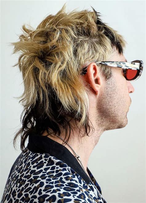 Stylish Modern Mullet Hairstyles For Men