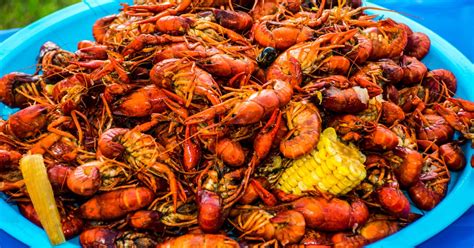 As explained in the novel itself, where the crawdads sing takes place in the marshlands of north carolina, which have an interesting history in terms of settlement and habitation. How to Cook & Clean Crawdads | LIVESTRONG.COM