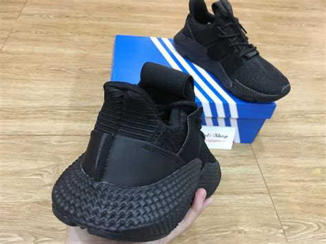 If you find a lower price on adidas apparel somewhere else, weã¢â‚¬â„¢ll match it with our best price guarantee. Giày Adidas Prophere Triple Black - Đen Full Nam, Nữ ...