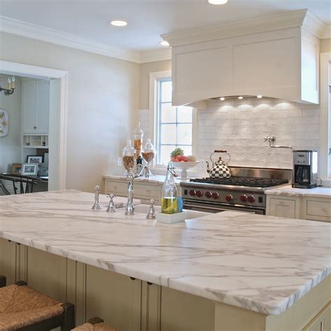 Find the perfect kitchen countertop stock photos and editorial news pictures from getty images. 5 Ideas for Kitchen Countertops - Eagle Creek Floors