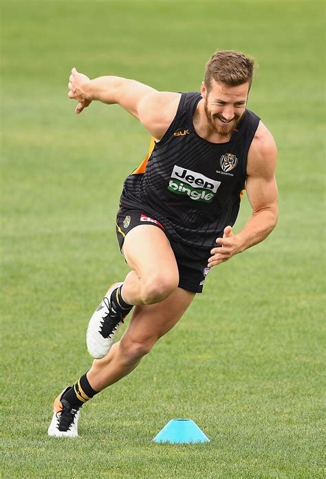 Select up to four players at a time to add to the comparison. Tiger trio on board for 2017 - richmondfc.com.au