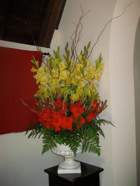 Fall Flower Arrangements For Church Altar Idalias Salon