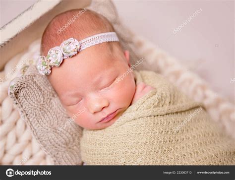 Sleeping Newborn Baby Girl — Stock Photo © Tan4ikk 223363710