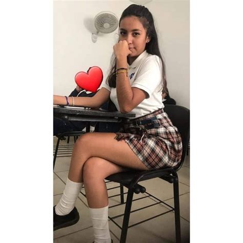Mil Me Gusta Comentarios Divas Del Colegio Divasdelcolegio En Instagram Skater