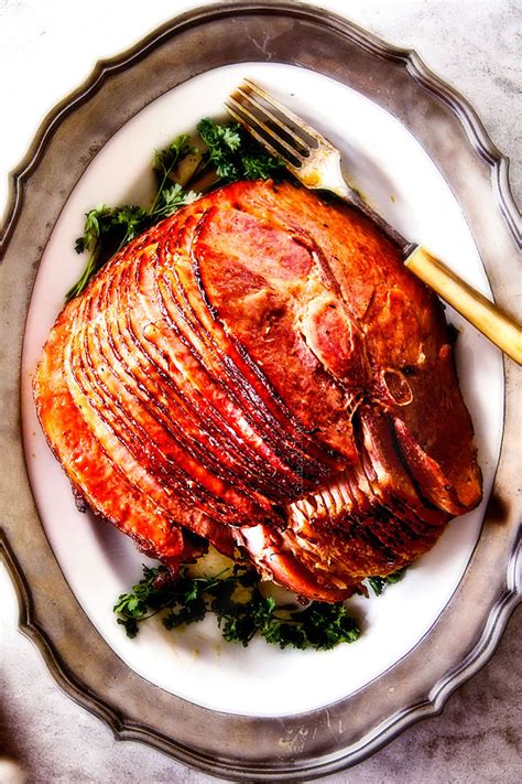 See more ideas about christmas ham, ham recipes, recipes. 35 Best Christmas Ham Recipes That'll Look Gorgeous on Your Holiday Dinner Table | Ham recipes ...