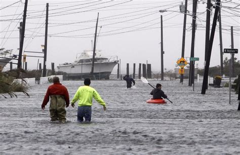 Hurrikan Sandy Trifft Früher Als Erwartet Auf Die Us Küste