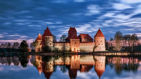 Trakai Island Castle Bing Wallpaper Download