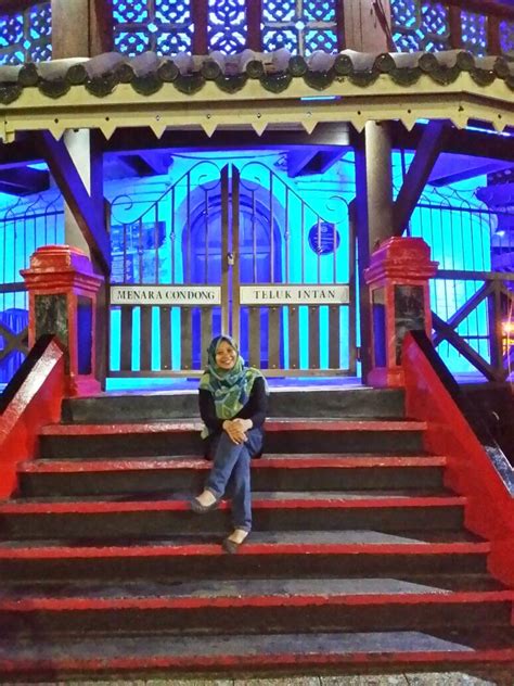 It is time to perform isyak fard prayer in teluk intan, bagan datoh, kg. My Life & My Loves ::.: Menara Condong @Teluk Intan, Perak