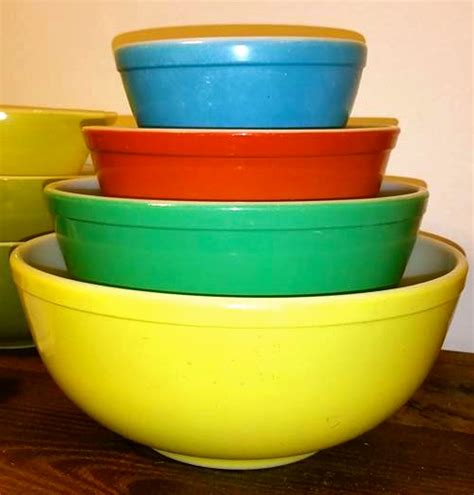 Pyrex Colored Glass Mixing Bowls Glass Designs