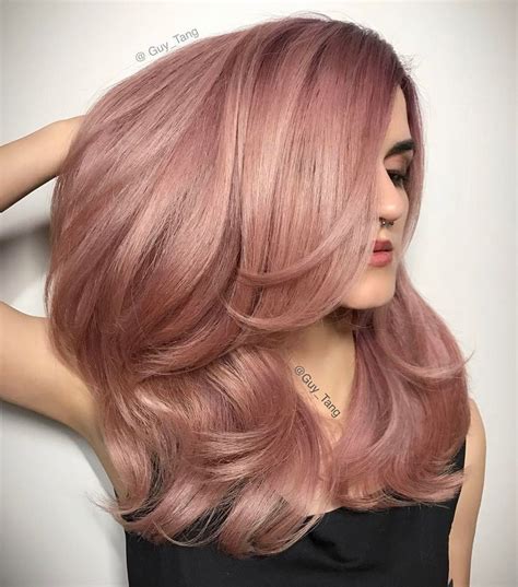 SO PRETTY Rose gold hair by guy tang Color de cabello Coloración de cabello Cabello hermoso