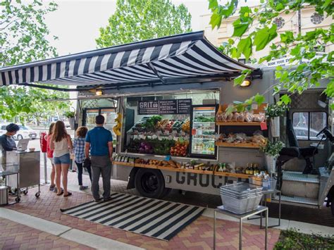 Whole foods delivery slot finder. Fresh food truck rolls out new healthy service for ...