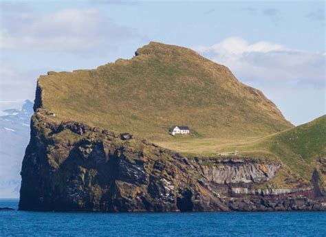 12 Most Amazing Secluded Houses - secluded houses - Oddee