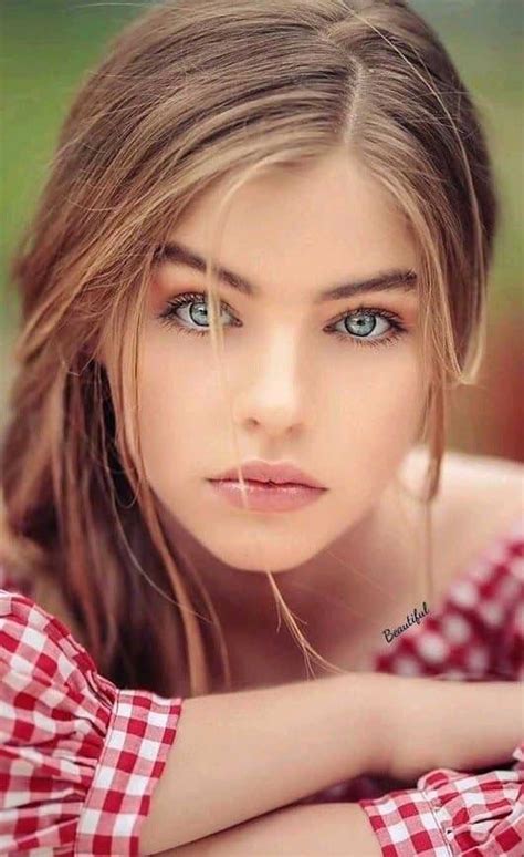 Pin De Anderson Marchi En Rosto Angelical Belleza Mujer Belleza Rubia Ojos Azules Mujer