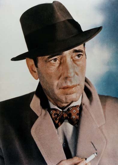 Humphrey Bogart In Fedora Hat And Overcoat Holding Cigarette 5x7 Inch