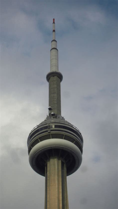 Cn Tower The Worlds Tallest Tower In Toronto Canada Cn Tower