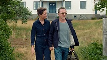 Sull'Isola di Bergman: la recensione del film con Tim Roth e Vicky Krieps