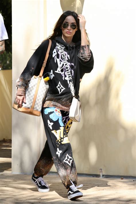 Home — machine gun kelly, x ambassadors, bebe rexha. Megan Fox and Machine Gun Kelly - Leaving a House in LA 09 ...