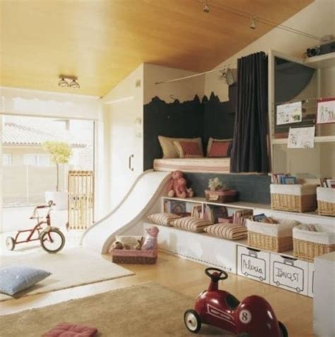 Fantastically Fun And Fancy Kids Bedrooms 39 Pics