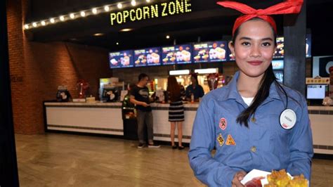 Film terupdate 2019 bioskop keren indonesia. Cinema Keren : Mahasiswi Baru - Cinema Keren - Satu lagi ...