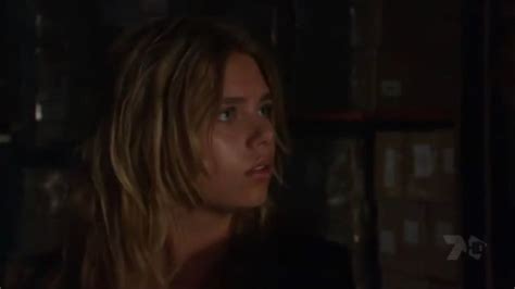 Indiana Evans As Matilda Hunter In Home And Away In 2022 Indiana Evans