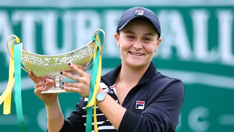Tennis hot topics at 19 years old, ashleigh barty, at least for the present, has given up professional tennis to play twenty20 cricket with the brisbane heat she started her professional tennis career at the age of 15 in april 2010. Tennis world No.1 Barty wins Aussie golf tournament