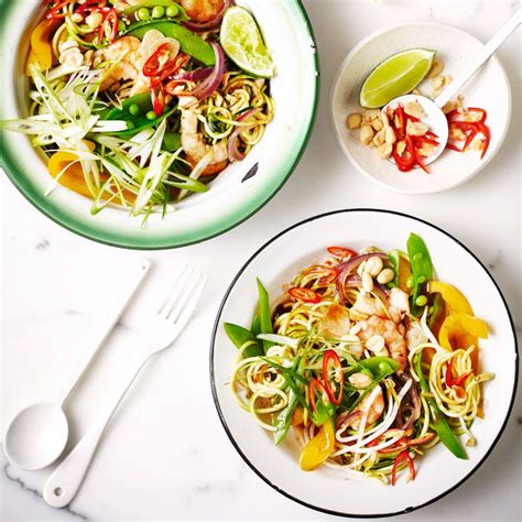 A Healthier Ww Recipe For Zoodle Pad Thai Ready In Just 10 Get The