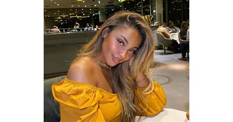 Résultat pour le tag : Wejdene nommée aux NMA 2020 : elle partage sa joie sur ...