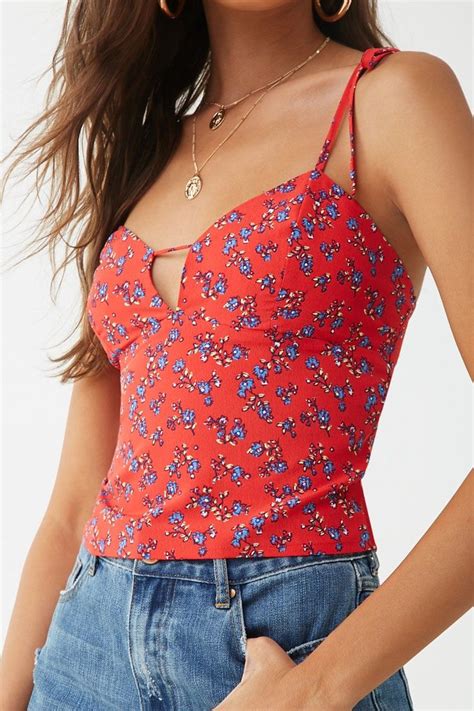 Floral Cropped Cami Forever 21 Simple Trendy Outfits Cropped Cami